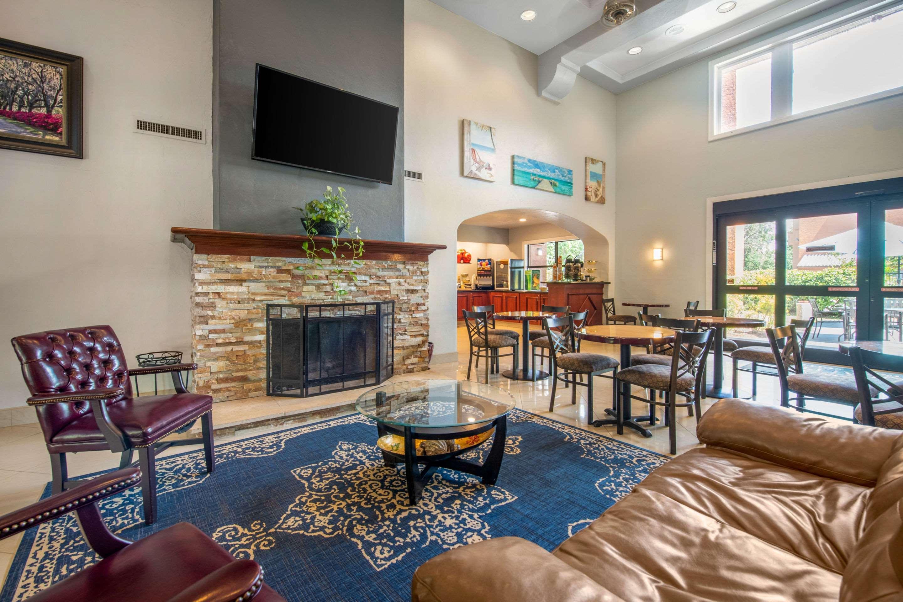 Quality Inn & Suites Jacksonville-Baymeadows Luaran gambar